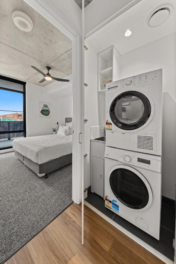 Aparthotel Rambla At Solarino House Melbourne City Exterior foto